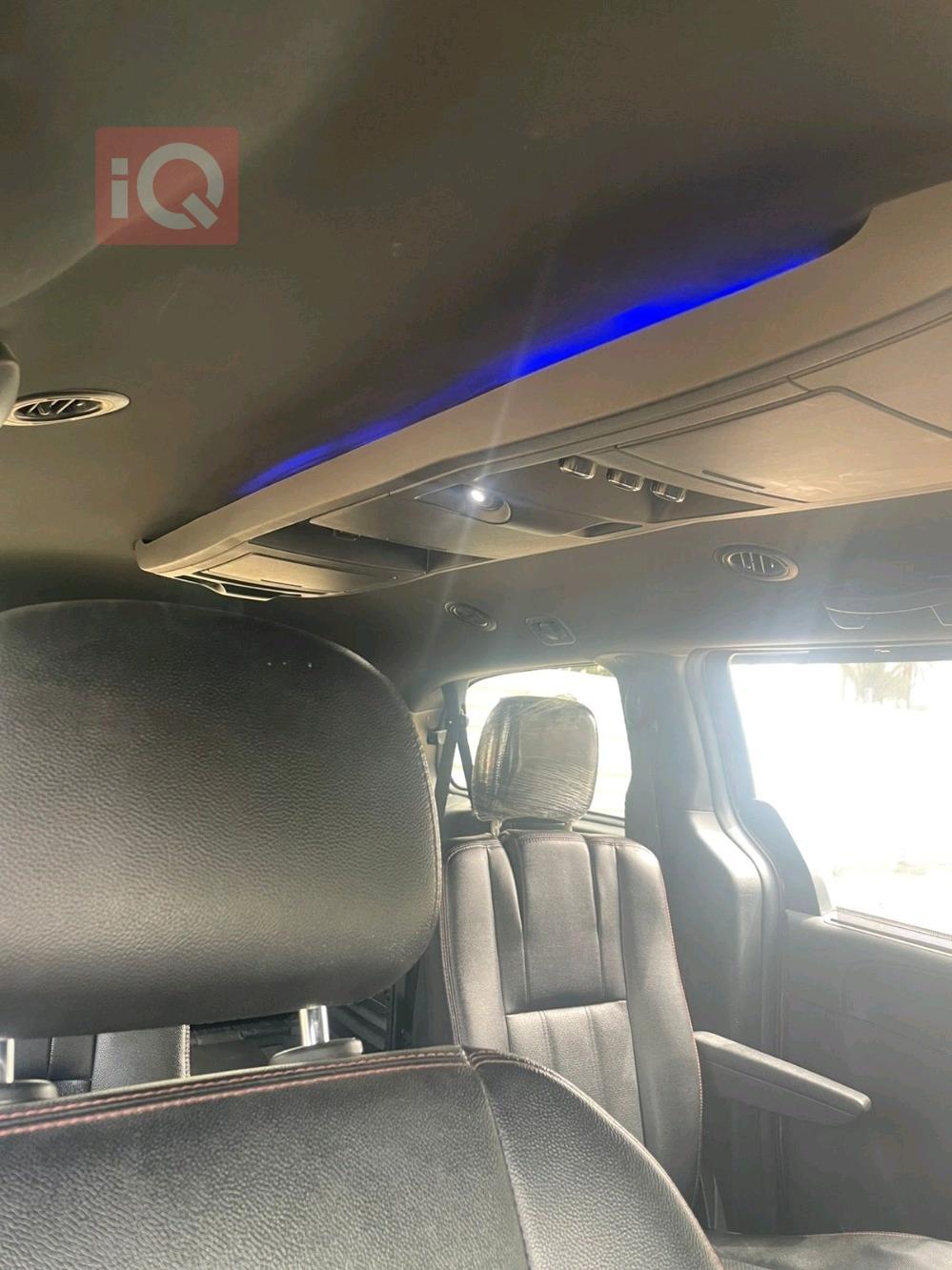 Dodge Grand Caravan